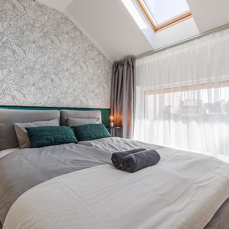D26 Luxury Suites Budapest Exteriör bild