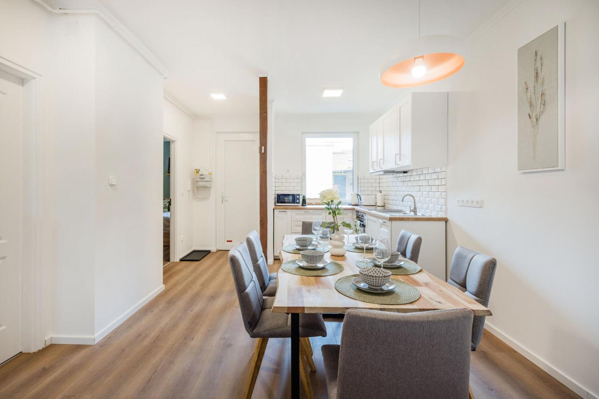 D26 Luxury Suites Budapest Exteriör bild